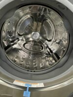 Single Unit Front Load LG WashTower with Center Control 4.5 cu. ft. Washer and 7.4 cu. ft. Gas Dryer - Image 7