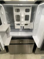 Bespoke 29 cu. ft. 4-Door French Door Smart Refrigerator with Beverage Center in Stainless Steel, Standard Depth - Image 3