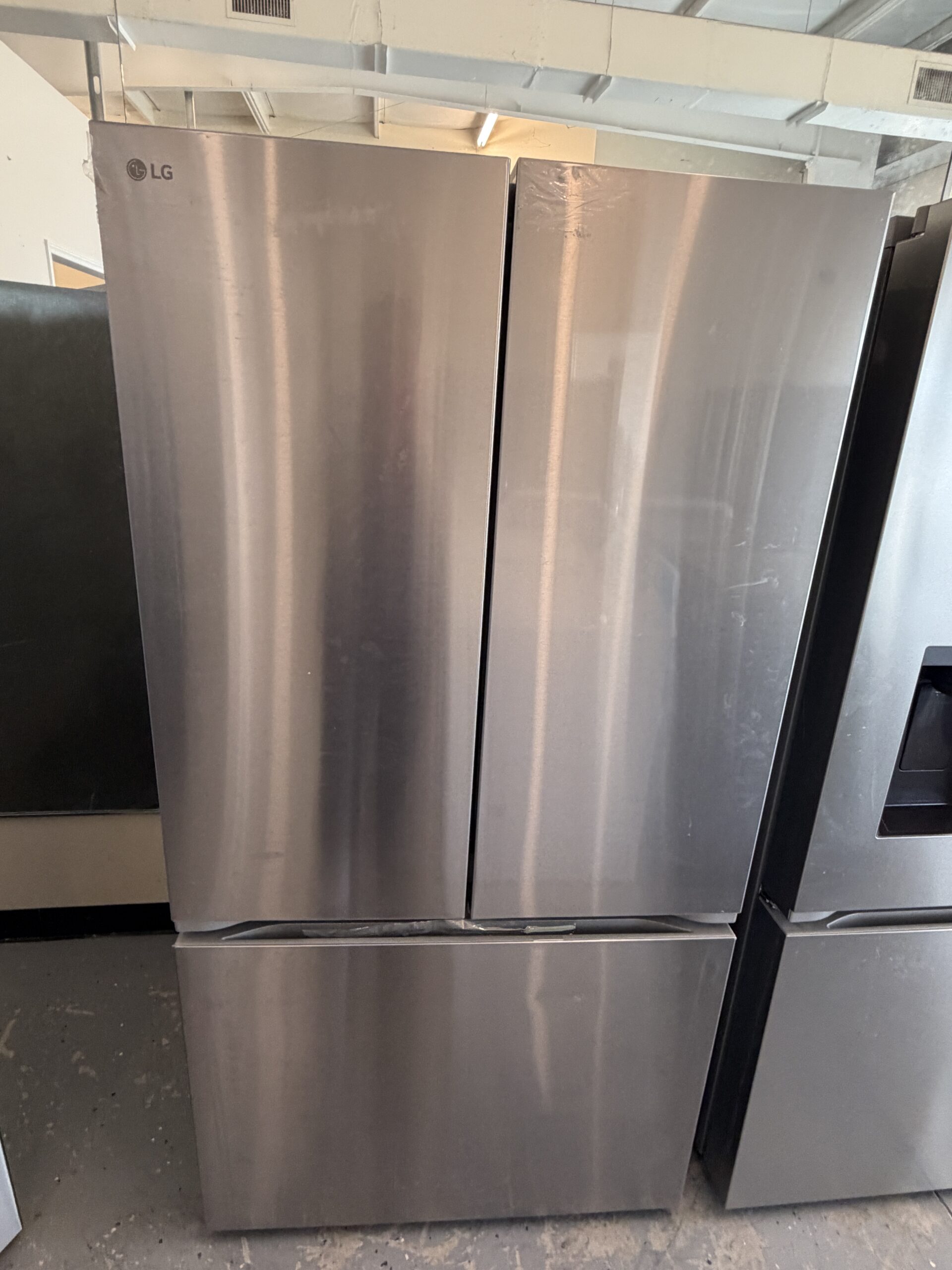 IMG_7307 LG 27 cu. ft. SMART Counter Depth MAX French Door Refrigerator with Ice and Water, ADA Comp in PrintProof Stainless Steel - Image 1
